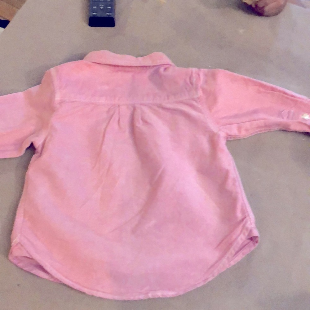 Button down - Picture 2 of 3